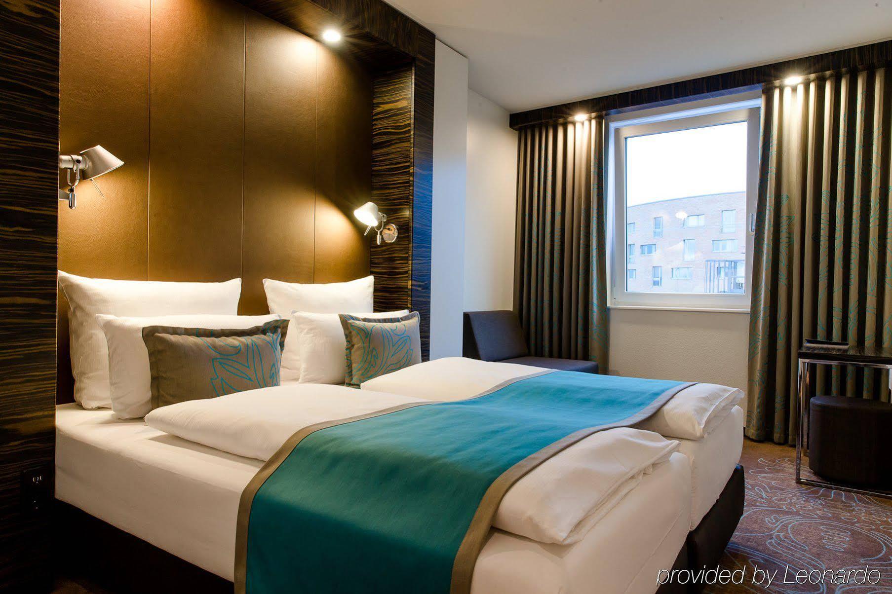 Hotel One Berlin-bellevue Berlino